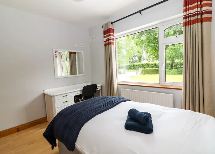 Fort Lodge * Limerick Junction